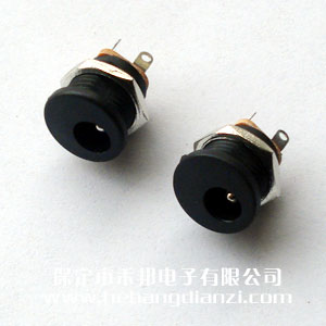 DC-022電源座 內(nèi)徑2.5
